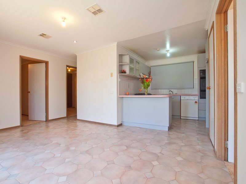 79 Sandfield Drive, Carrum Downs VIC 3201