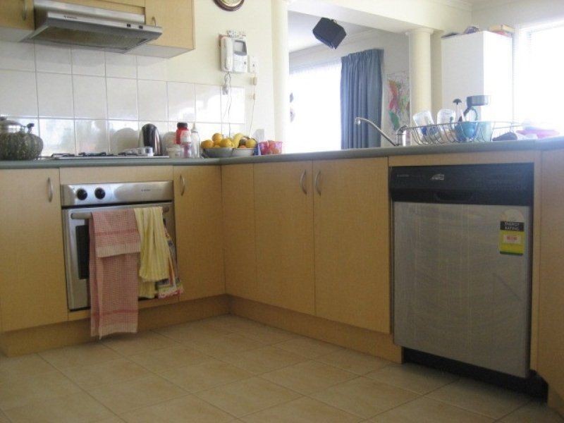 14 Delatite Way, Skye VIC 3977