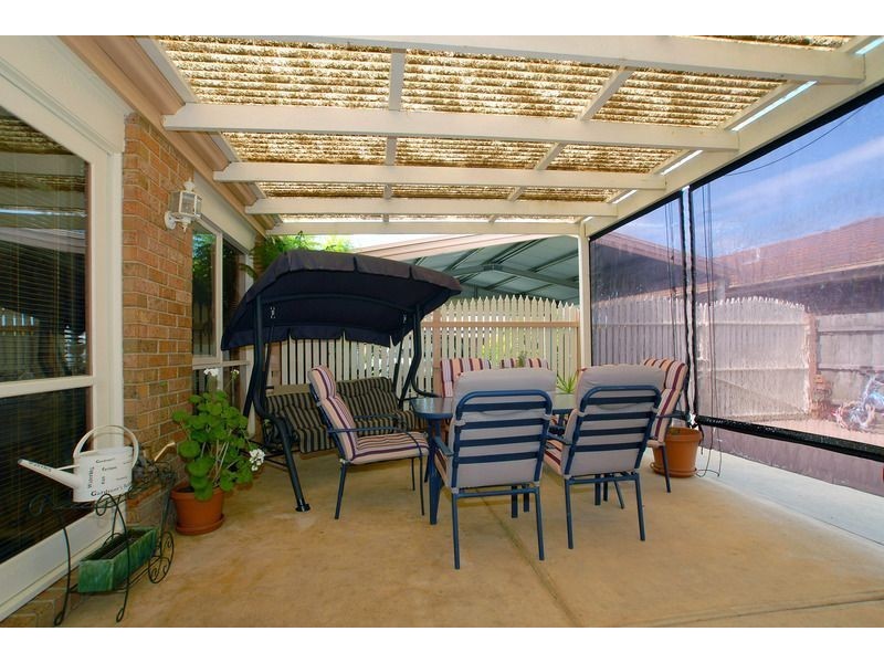 32 Whipbird Drive, Carrum Downs VIC 3201