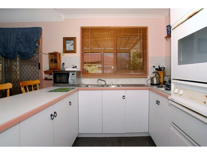 32 Whipbird Drive, Carrum Downs VIC 3201