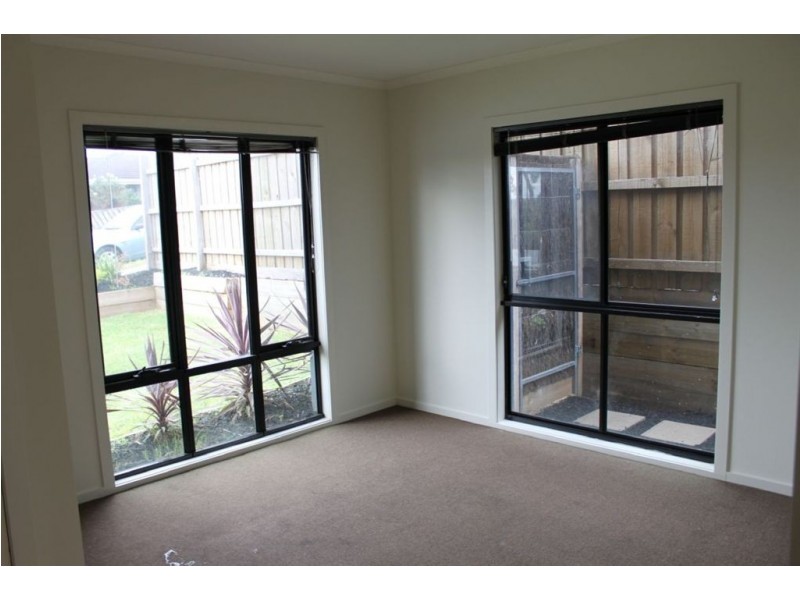 2A Protea Street, Carrum Downs VIC 3201