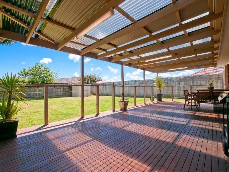 17 Polaris Court, Carrum Downs VIC 3201