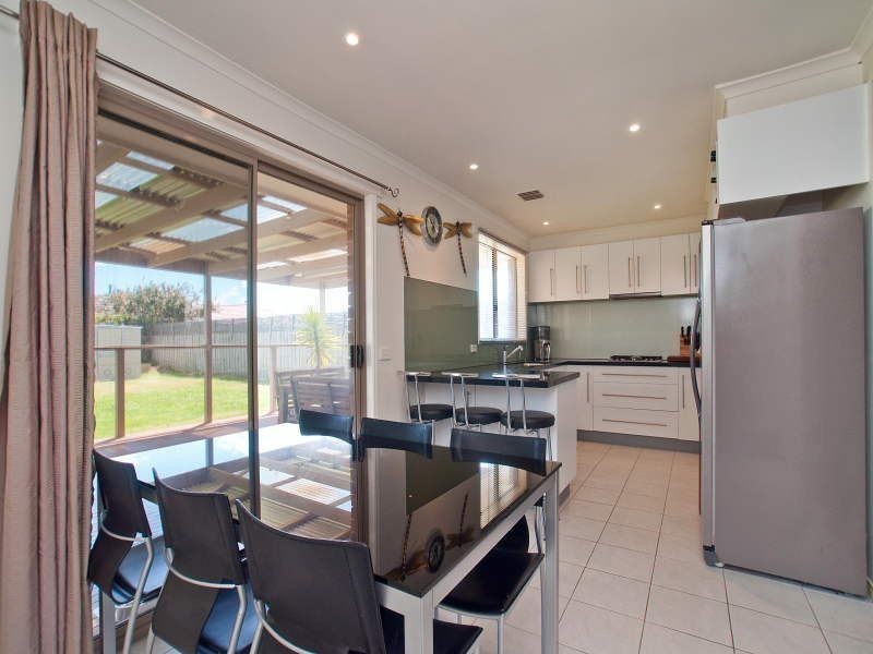 17 Polaris Court, Carrum Downs VIC 3201