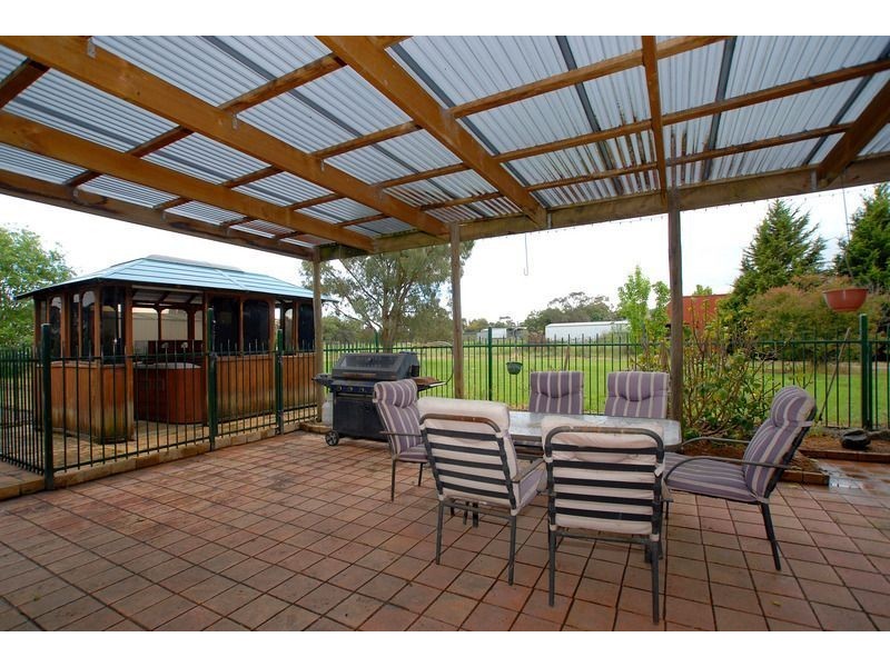 261 Potts Road, Skye VIC 3977