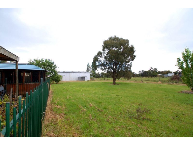 261 Potts Road, Skye VIC 3977