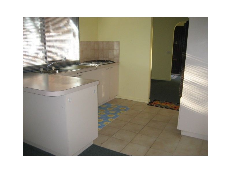 1/10 Canberra Street, Carrum VIC 3197