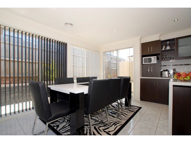 12 Madisson Crescent, Carrum Downs VIC 3201