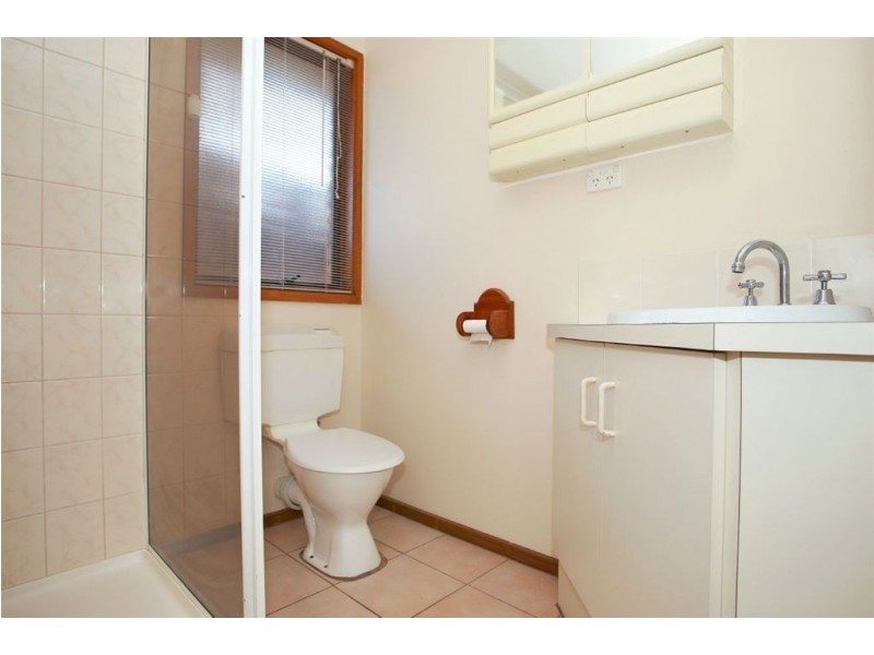 13 Lats Avenue, Carrum Downs VIC 3201