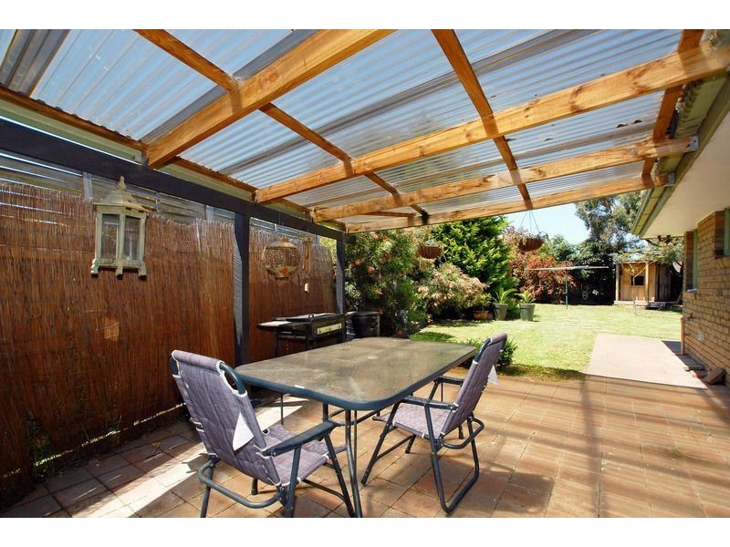 176 Lyrebird Drive, Carrum Downs VIC 3201