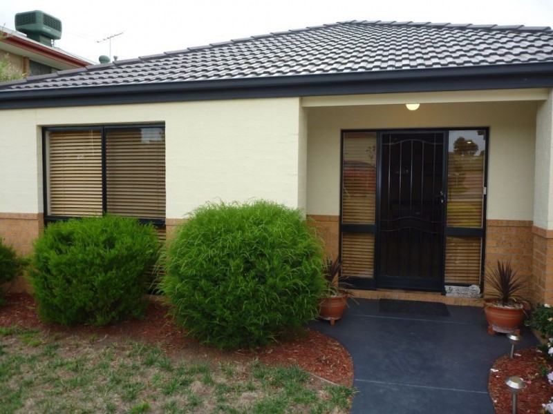3 Windsor Grange Drive, Skye VIC 3977