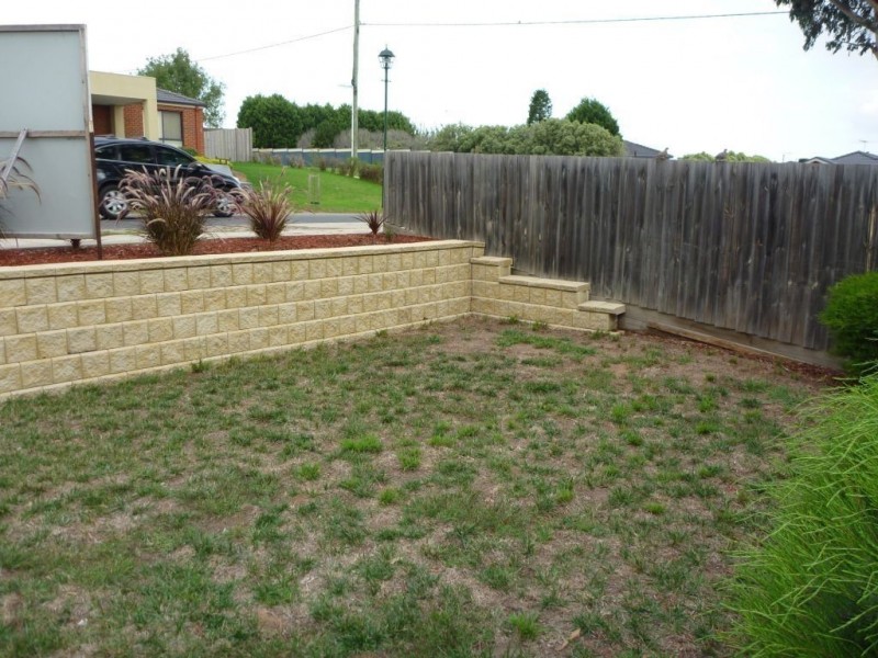 3 Windsor Grange Drive, Skye VIC 3977