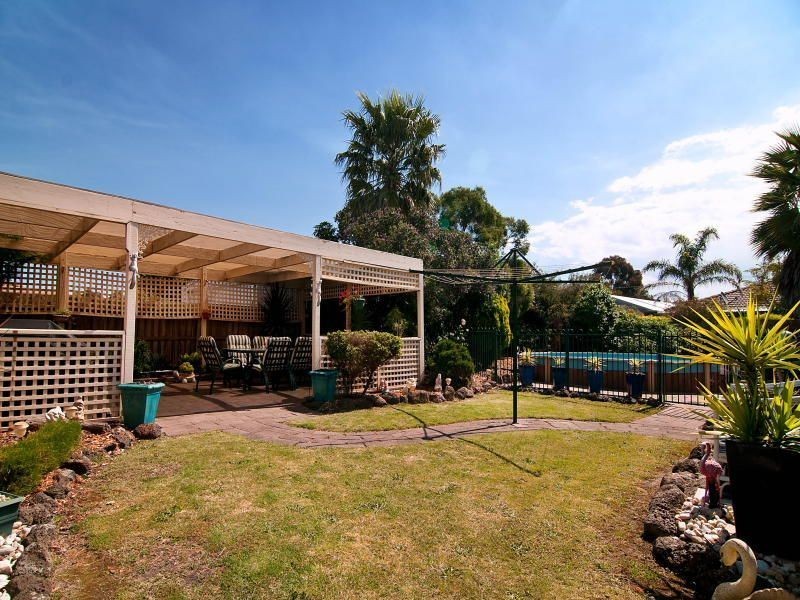 25 Dion Drive, Carrum Downs VIC 3201