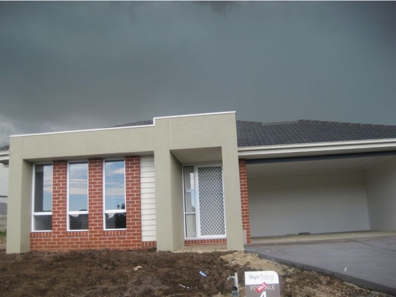 15 Sanoma Drive, Skye VIC 3977