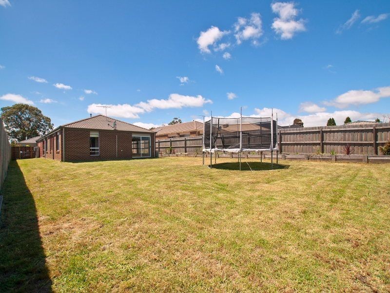 13 Madisson Crescent, Carrum Downs VIC 3201