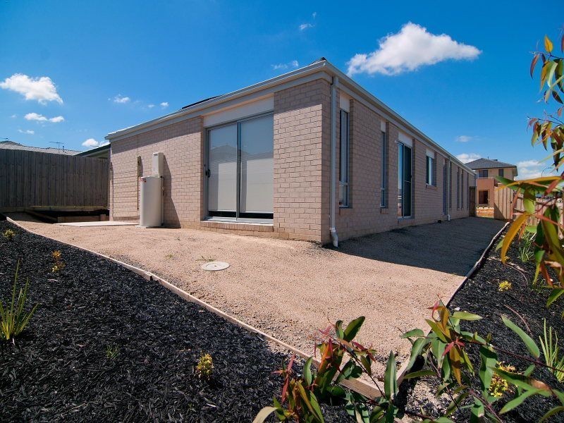 34 Golden Way, Skye VIC 3977