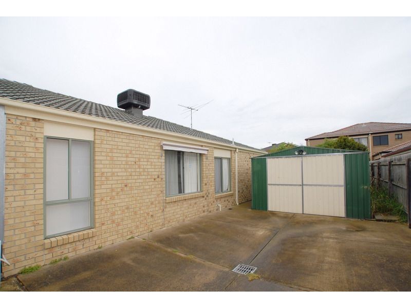 14 Delatite Way, Skye VIC 3977