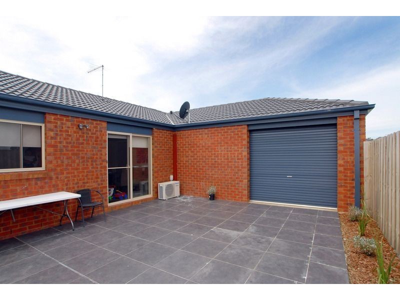 76 Herbert Road, Carrum Downs VIC 3201