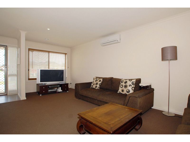 76 Herbert Road, Carrum Downs VIC 3201