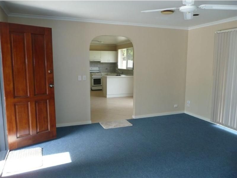 6 Hutchins Way, Skye VIC 3977