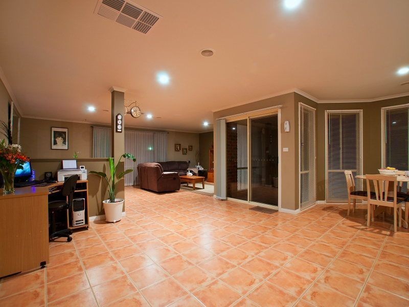 3 Blue Wren Rise, Carrum Downs VIC 3201