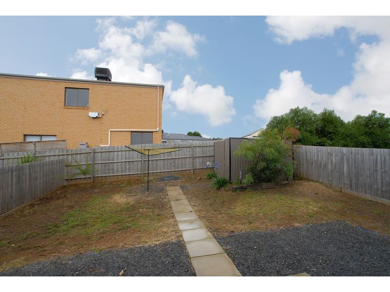 29 McGowan Drive, Skye VIC 3977