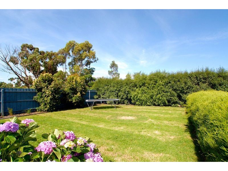 14 Arlene Drive, Skye VIC 3977