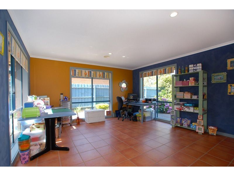 14 Arlene Drive, Skye VIC 3977