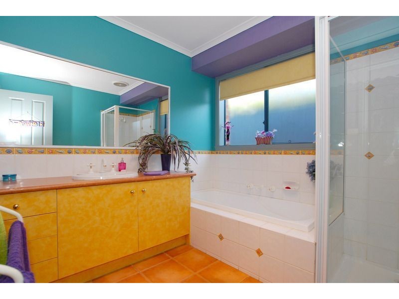 14 Arlene Drive, Skye VIC 3977