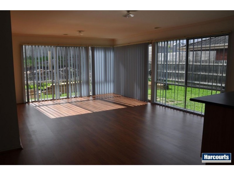 21 Elstar Drive, Carrum Downs VIC 3201