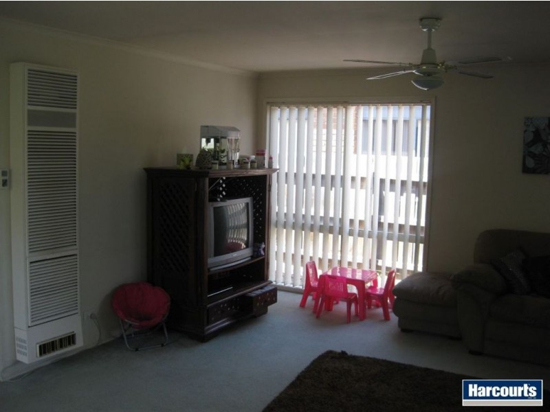 87 Greenwood Drive, Carrum Downs VIC 3201