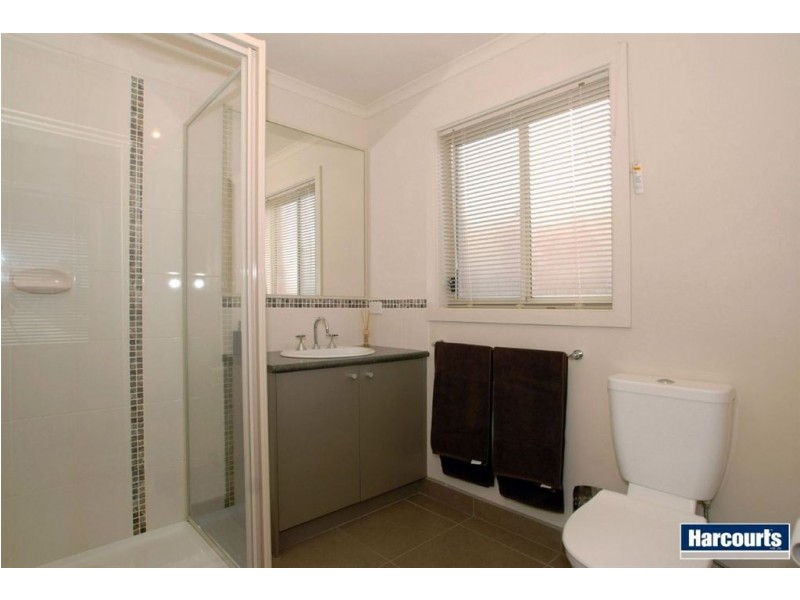76 Herbert Road, Carrum Downs VIC 3201