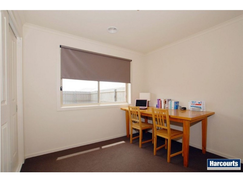 76 Herbert Road, Carrum Downs VIC 3201