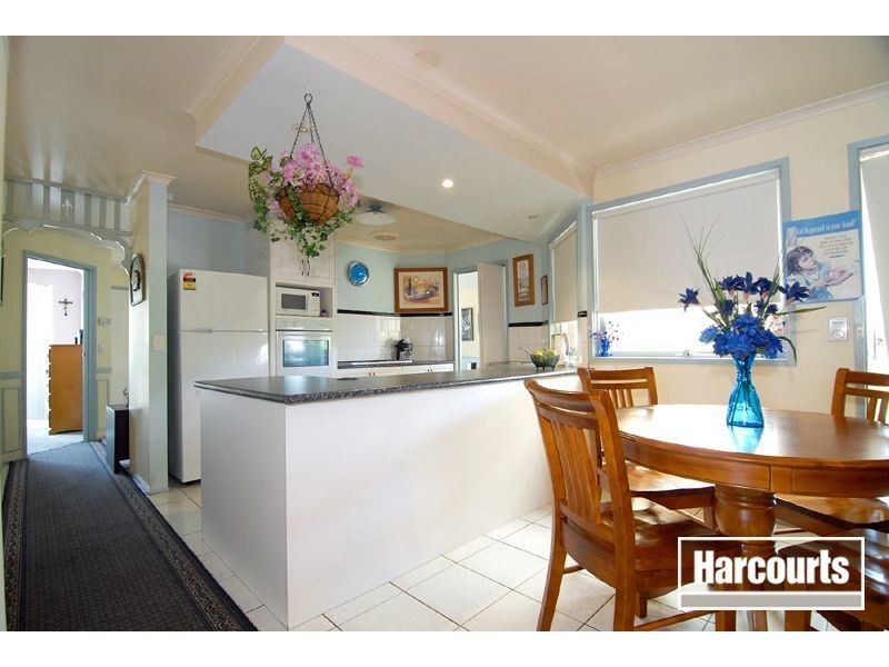 60 Carrington Crescent, Carrum Downs VIC 3201