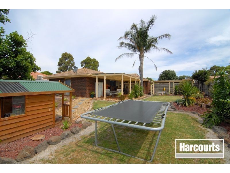 60 Carrington Crescent, Carrum Downs VIC 3201