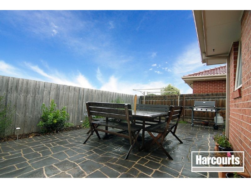 15/10 Hall Road, Carrum Downs VIC 3201