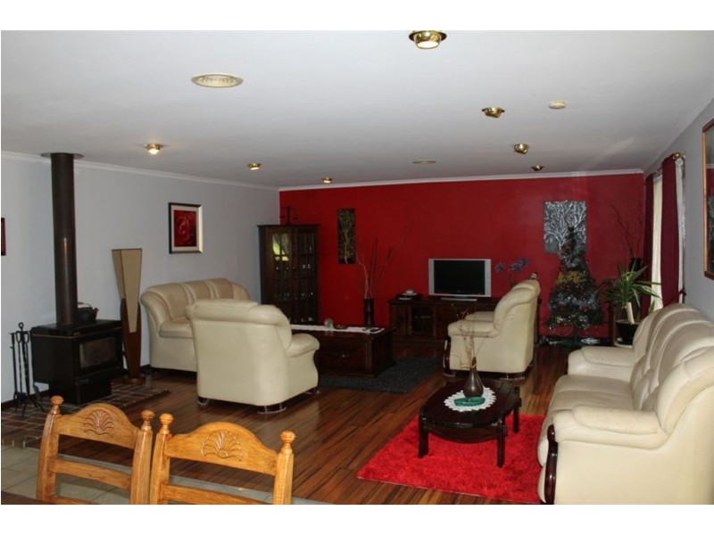 1231 Frankston Dandenong Road, Carrum Downs VIC 3201