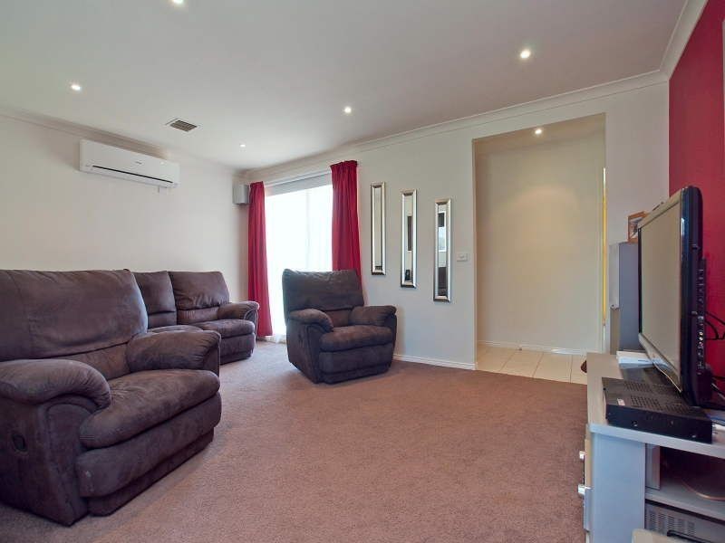 17 Polaris Court, Carrum Downs VIC 3201