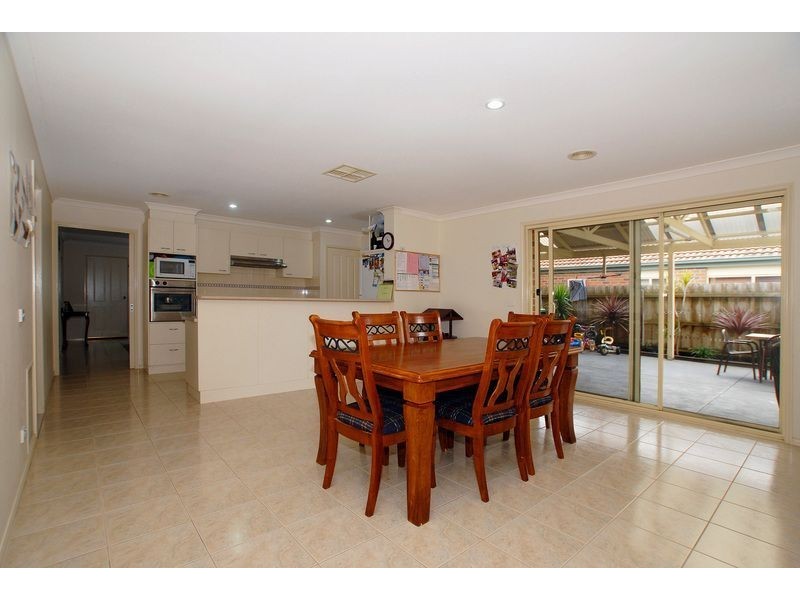40 Arlene Drive, Skye VIC 3977