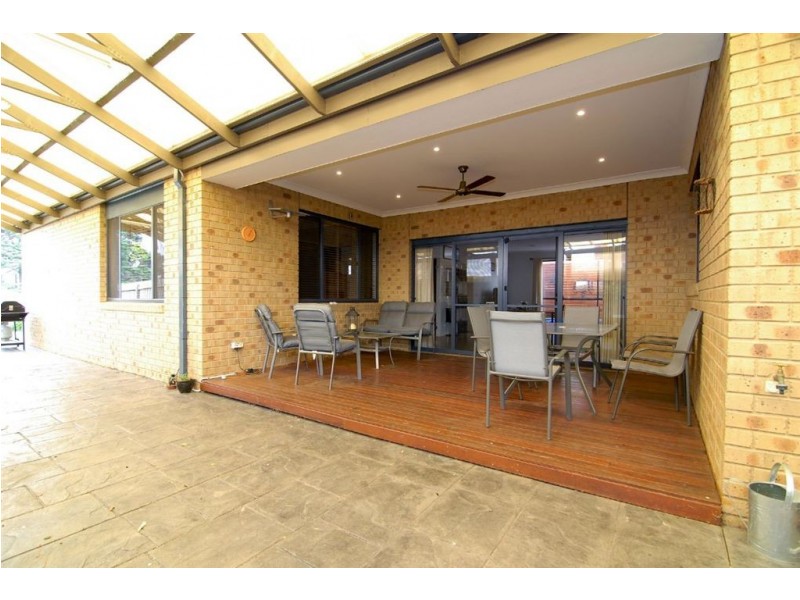 48 McGowan Drive, Skye VIC 3977