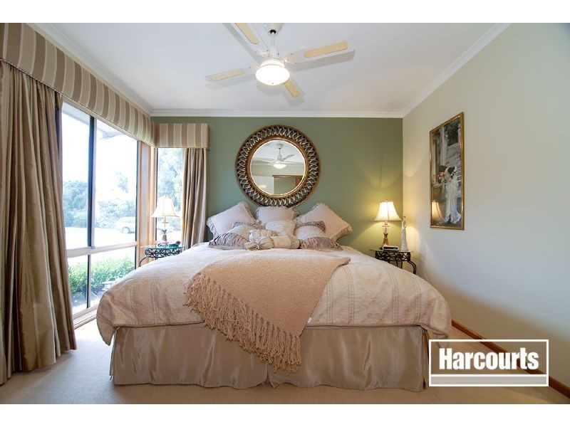 23 Paras Drive, Carrum Downs VIC 3201