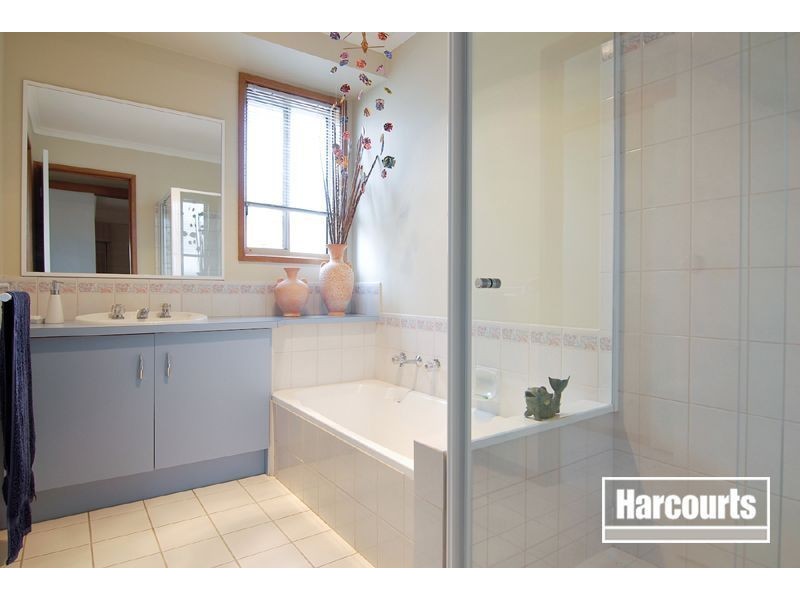 23 Paras Drive, Carrum Downs VIC 3201