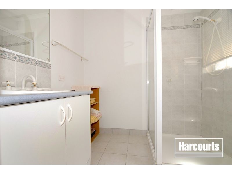 2 Melanie Blair Place, Skye VIC 3977