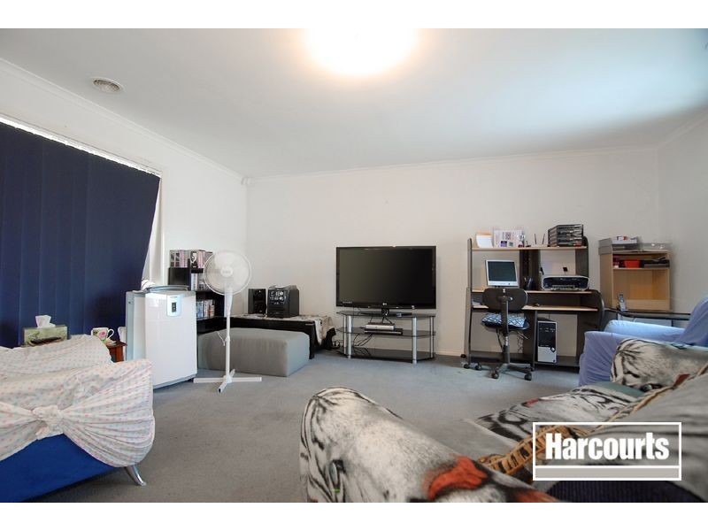 2 Melanie Blair Place, Skye VIC 3977