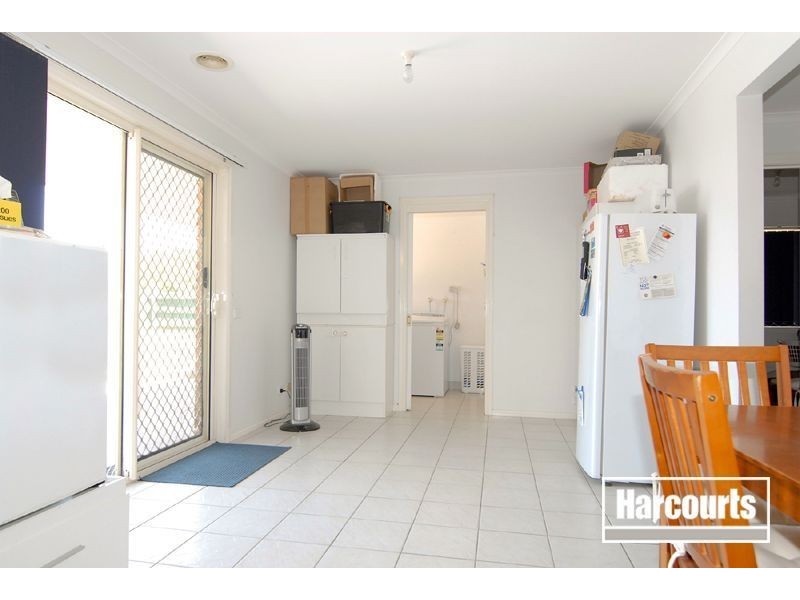 2 Melanie Blair Place, Skye VIC 3977