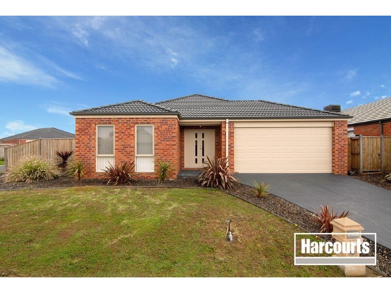 35 Silverwattle Drive, Lyndhurst VIC 3975