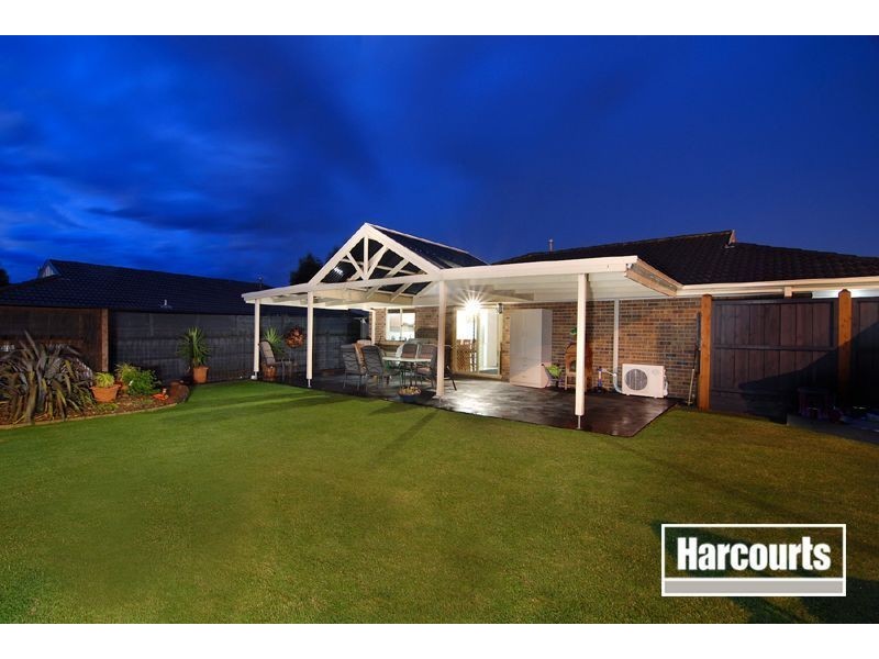 52 Orama Avenue, Carrum Downs VIC 3201