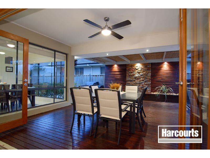 90 Sandhurst Blvd, Sandhurst VIC 3977