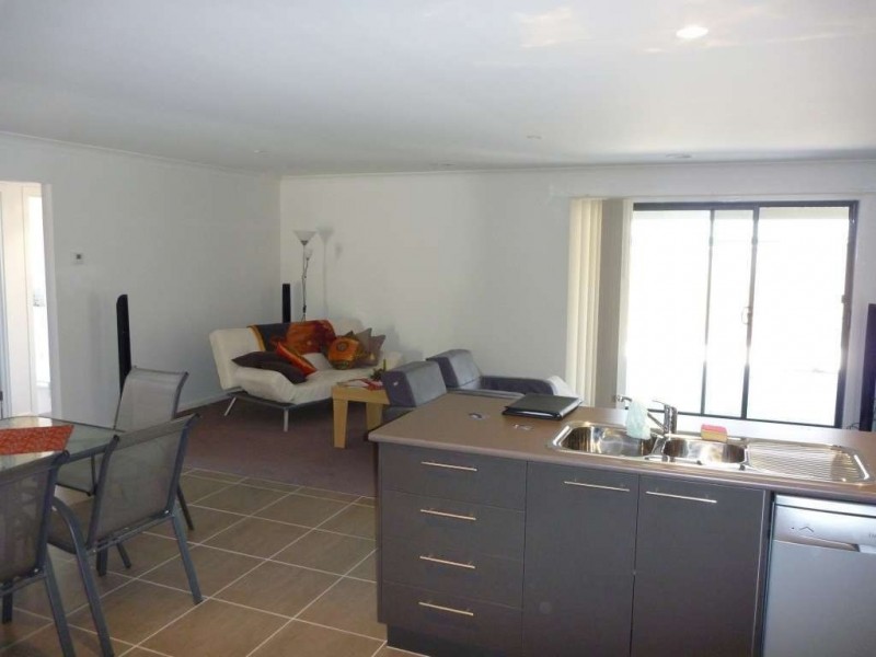 45 Clifton Grove, Carrum Downs VIC 3201