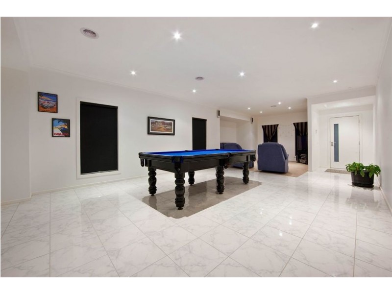 32 Lakeside Drive, Sandhurst VIC 3977