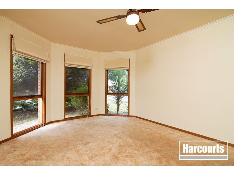 9 Marinda Drive, Skye VIC 3977